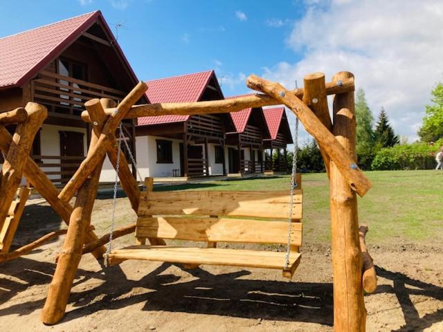 Kalinowy Sad Domki Z Jacuzzi I Sauna Mikołajki Kültér fotó