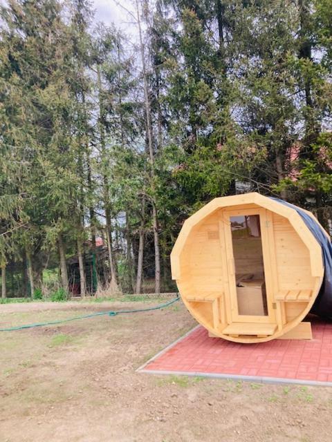 Kalinowy Sad Domki Z Jacuzzi I Sauna Mikołajki Kültér fotó