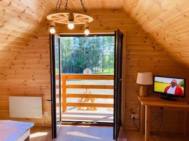 Kalinowy Sad Domki Z Jacuzzi I Sauna Mikołajki Kültér fotó