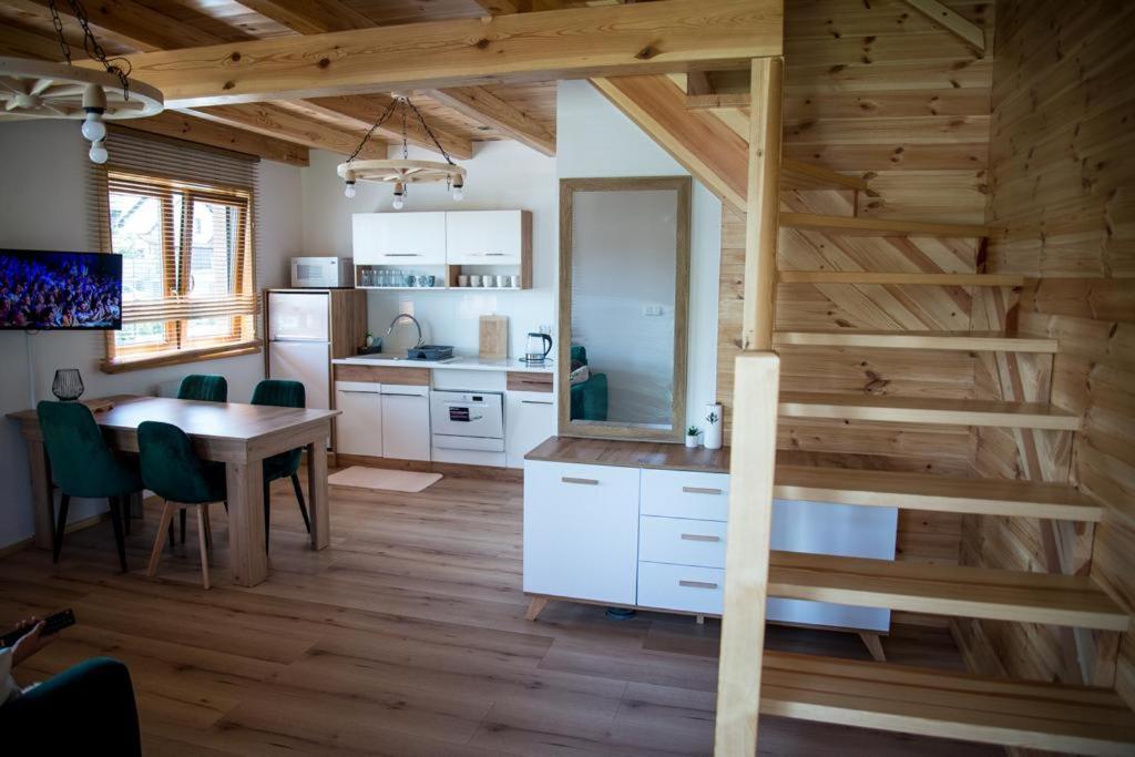 Kalinowy Sad Domki Z Jacuzzi I Sauna Mikołajki Kültér fotó